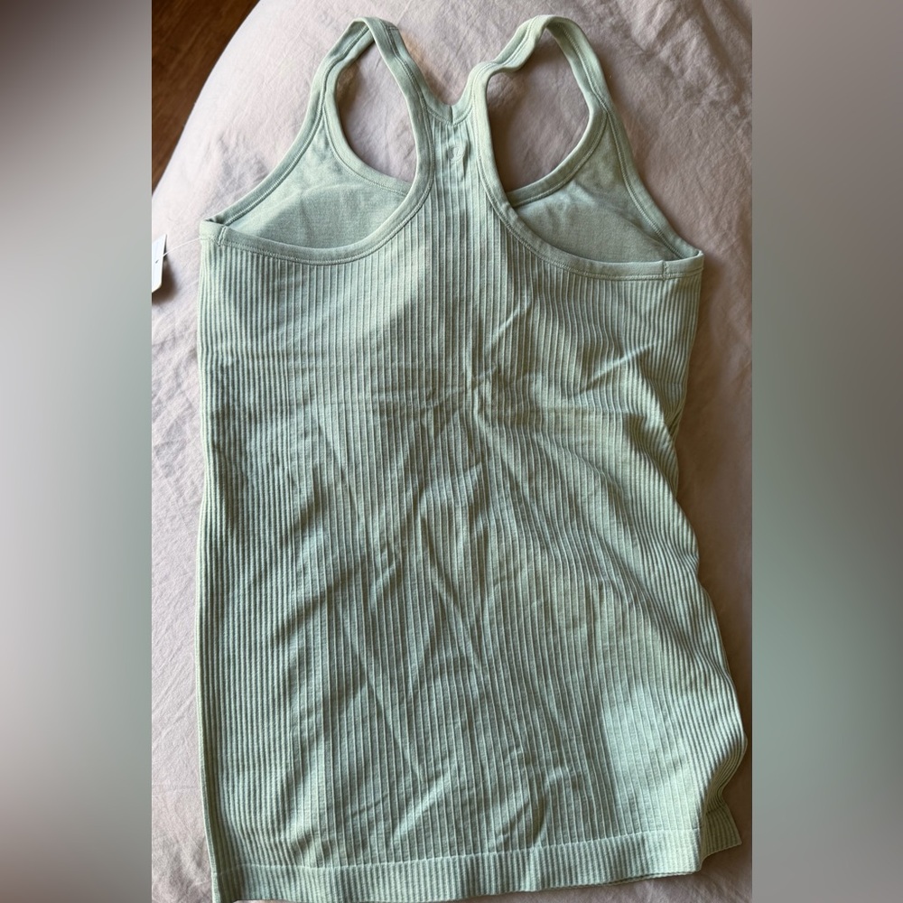 Lululemon Ebb to street Tank Top light support B/C cup - Picture 4 of 4